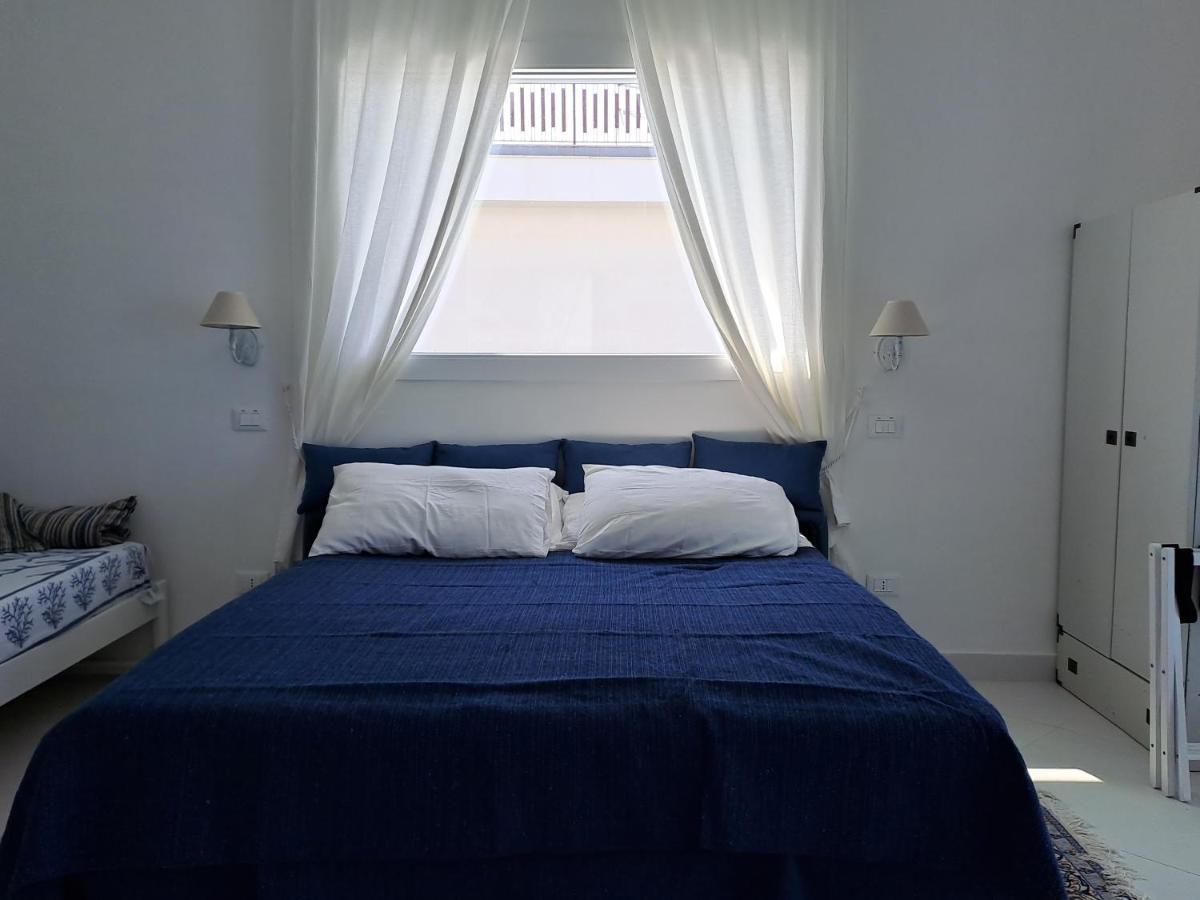 Blue Life, Sea-Luxury Rooms On The Beach Between Palermo And Cefalu' 카스텔다치아 외부 사진