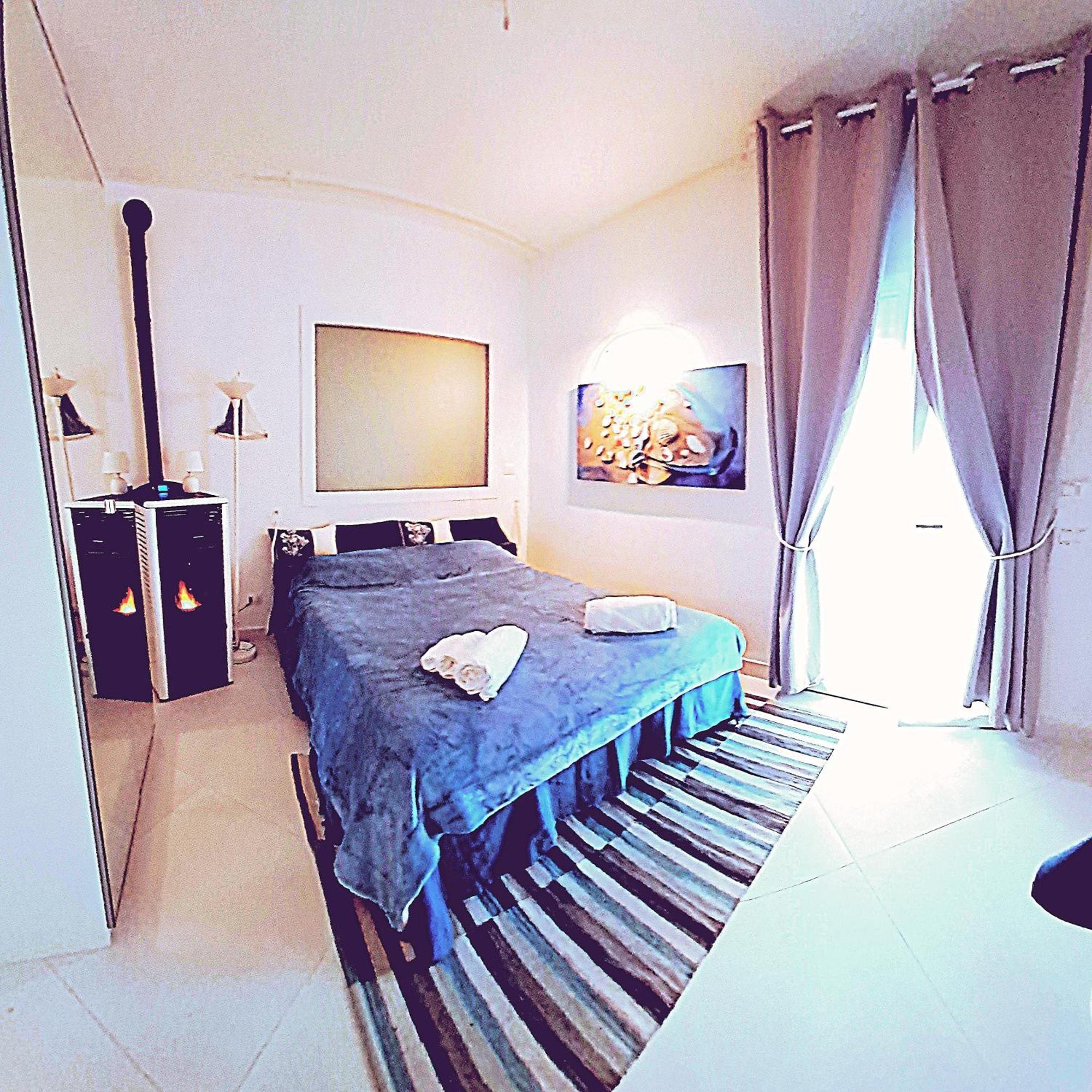 Blue Life, Sea-Luxury Rooms On The Beach Between Palermo And Cefalu' 카스텔다치아 외부 사진